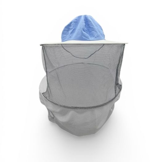 Було презраменно с тюл и мрежа